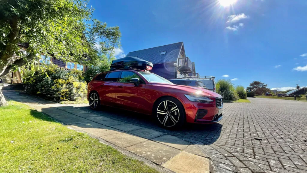volvo v60 roof box